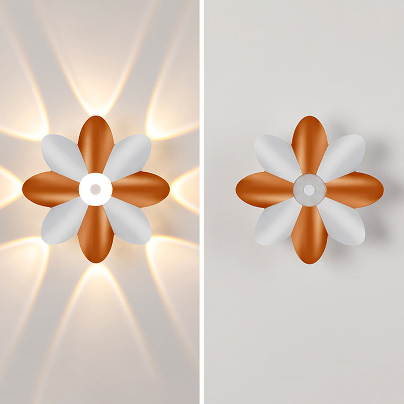 Aluminum Acrylic Flower Patio Outdoor Light