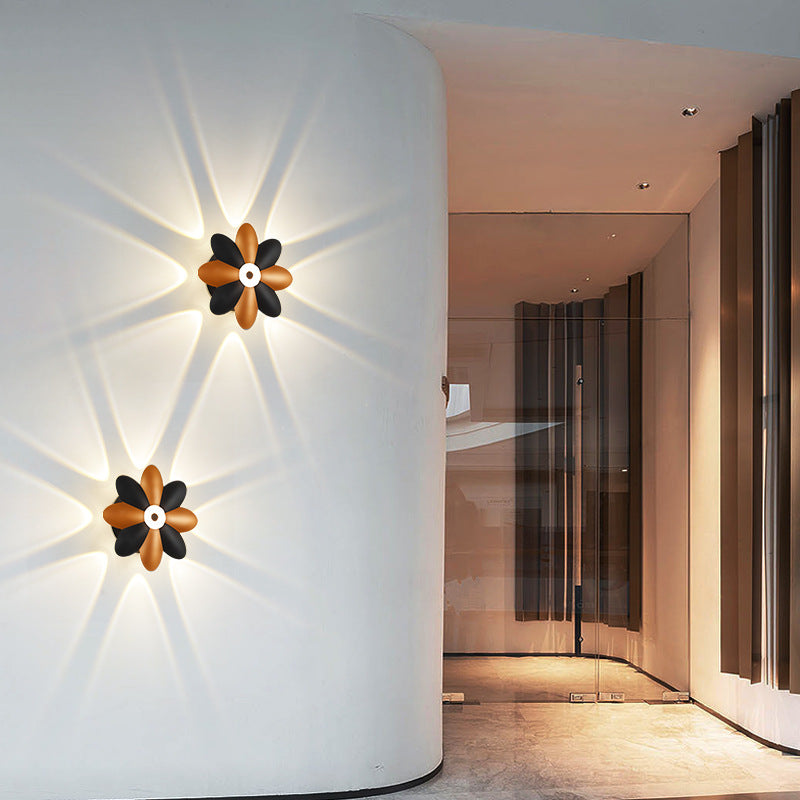 Aluminum Acrylic Flower Patio Outdoor Light