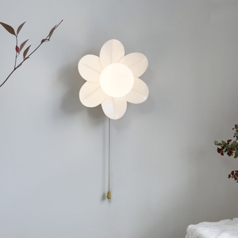 Resin Glass Iron Flower Wall Lamp