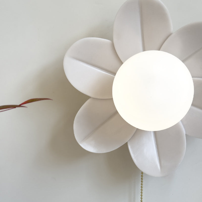 Resin Glass Iron Flower Wall Lamp