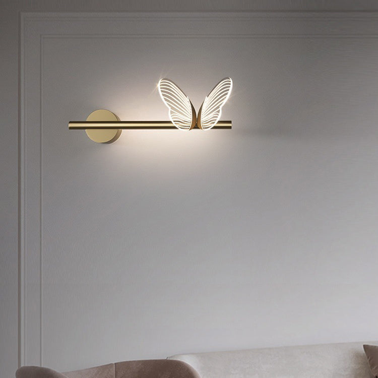 Iron Aluminum Acrylic Strip Wall Lamp