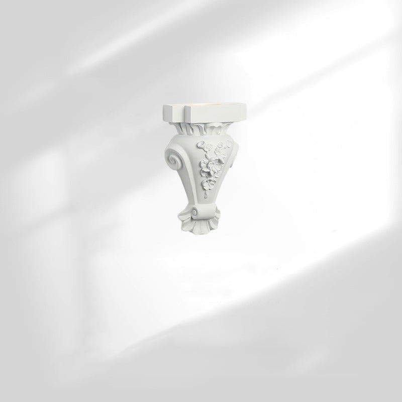 Resin Hardware Candlestick Roman Wall Lamp