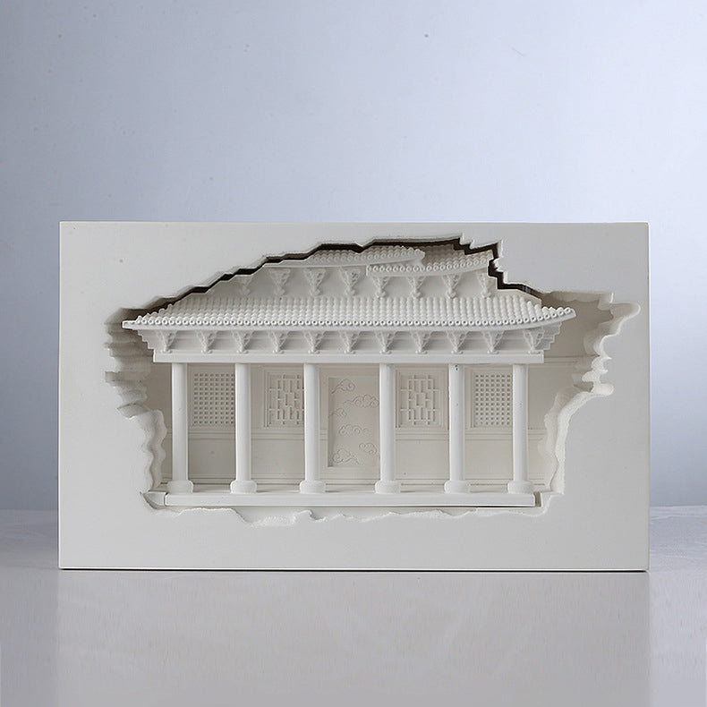 Plaster Embossed Palace Human Wall Lamp