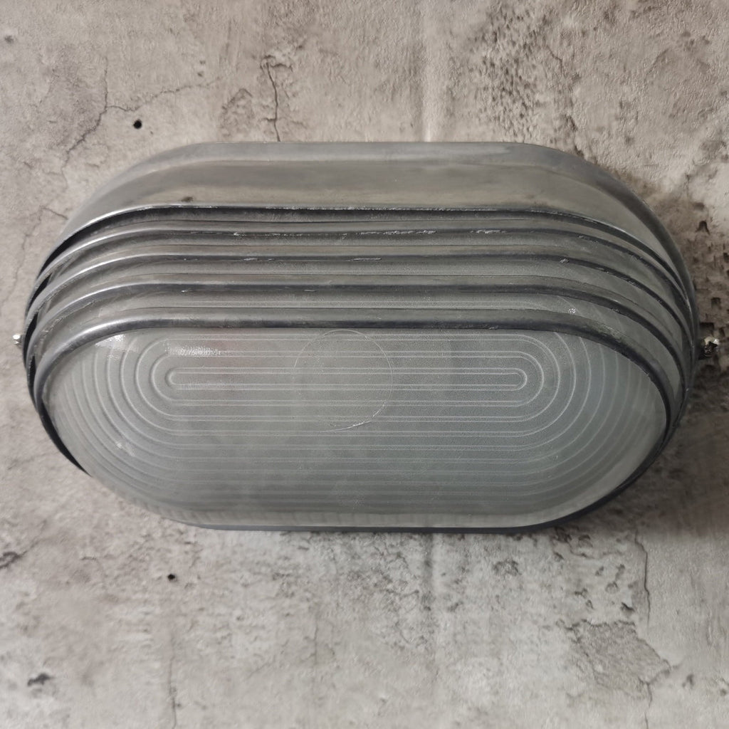 Aluminum Glass Frosted Oval Outdoor Light