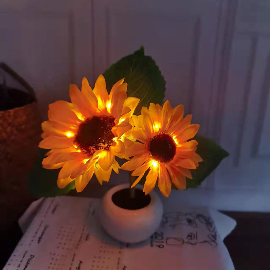 Simulation Sunflower Night Table Lamp