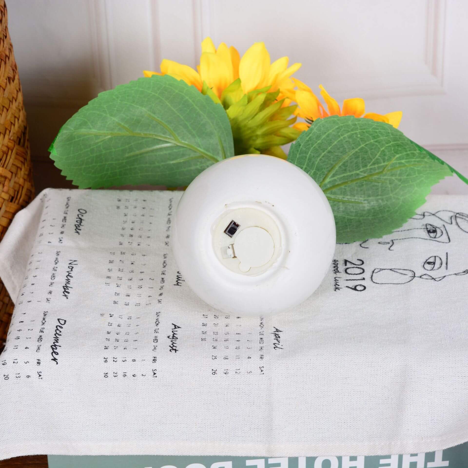 Simulation Sunflower Night Table Lamp