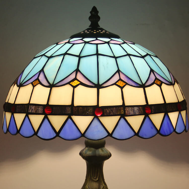 Resin Alloy Glass Table Lamp