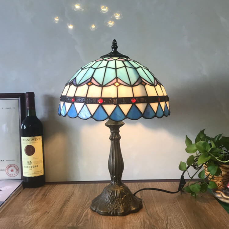 Resin Alloy Glass Table Lamp