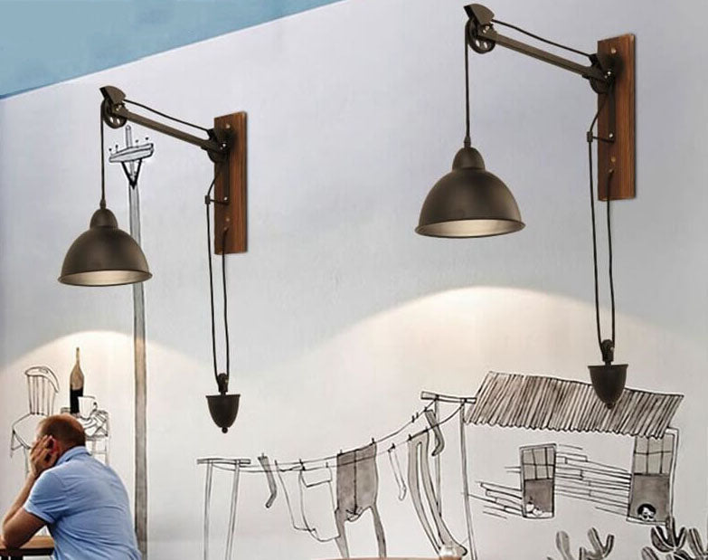 Pulley Iron Wall Lamp
