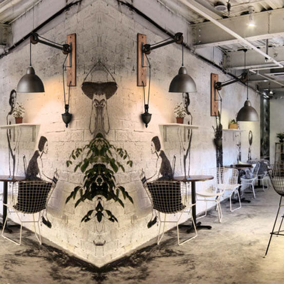 Pulley Iron Wall Lamp