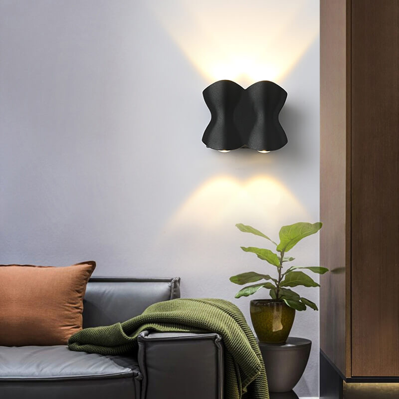 Aluminum Wall Lamp