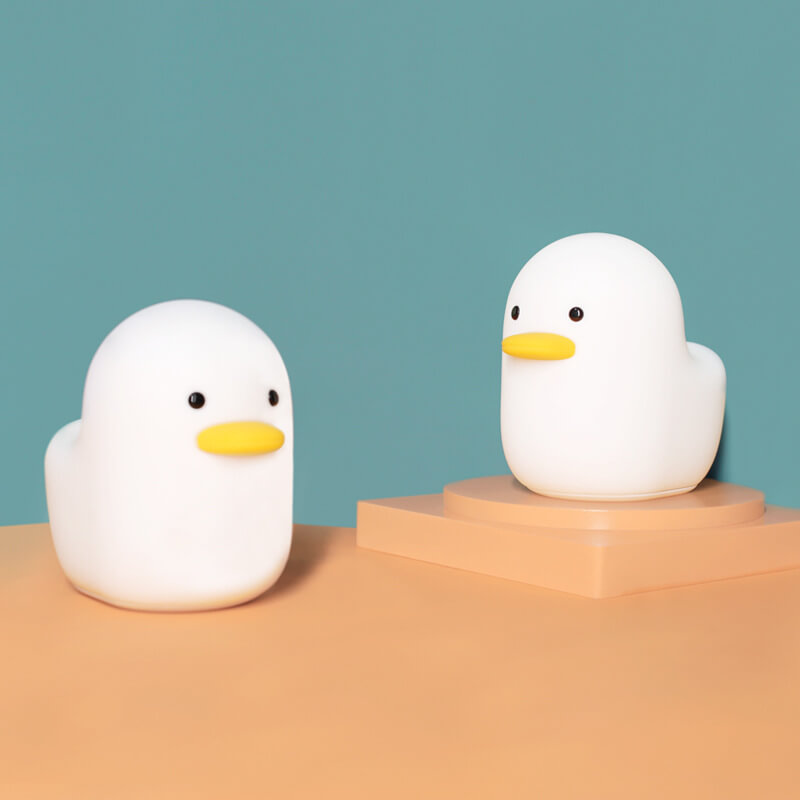 Cute Duck Pat Decoration Table Lamp