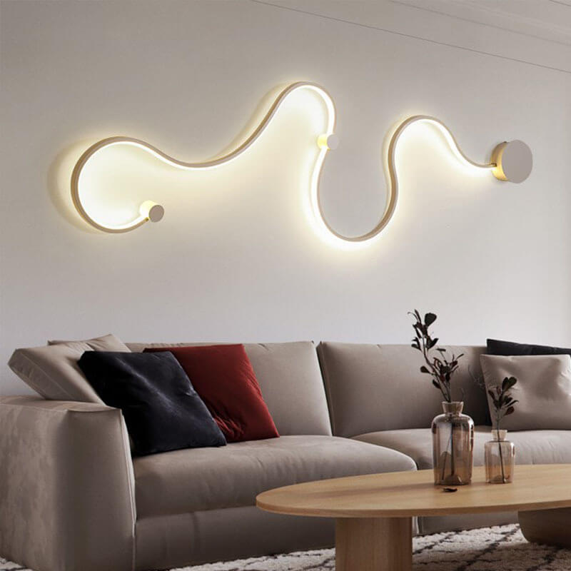 Long Aluminum Snake Shaped Wall Lamp