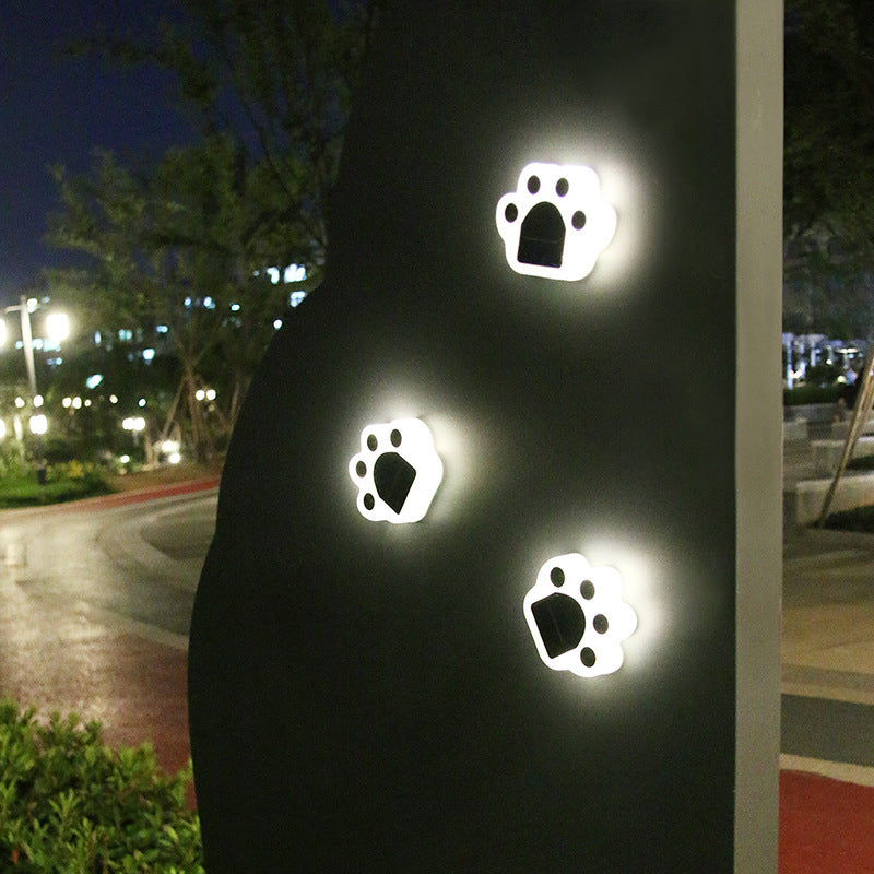 Bear Paw Round Garden Outdoor Light