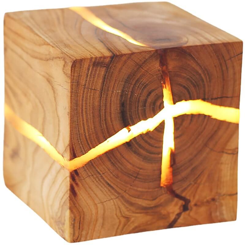 Cracked Solid Wood Square Wall Lamp