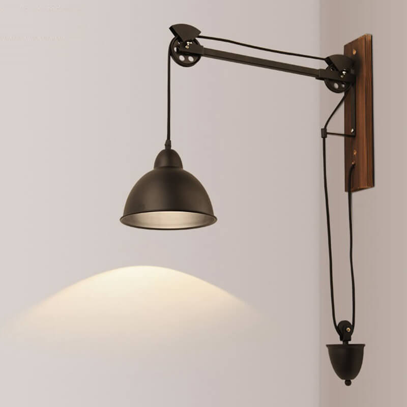 Pulley Iron Wall Lamp