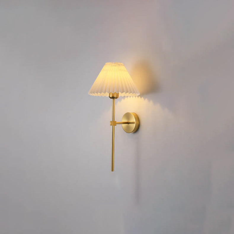 Pleated Fabric Straight Arm Wall Lamp
