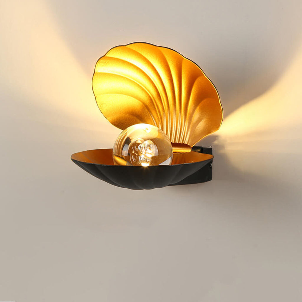 Shell Aluminum Outdoor Light