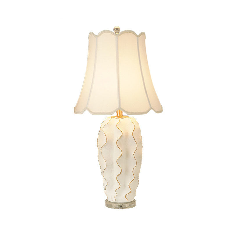 Cloth Crystal Resin Table Lamp
