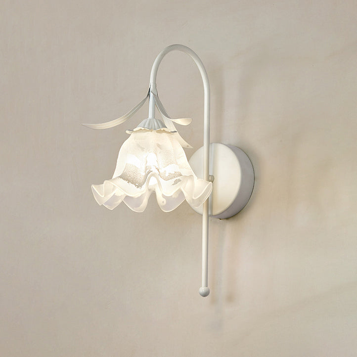 Floral Pumpkin Cream Glass Wall Lamp