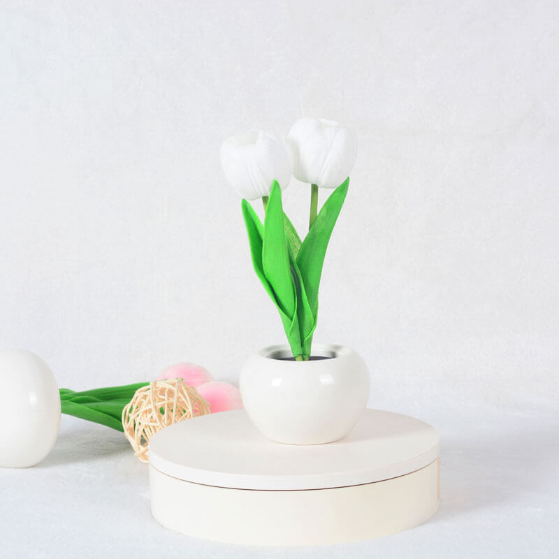 Simulation Tulip Peony Night Table Lamp