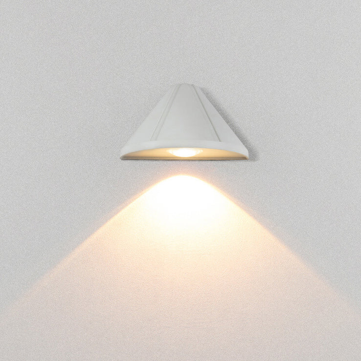 Triangle Cone Aluminum Lens Outdoor Light