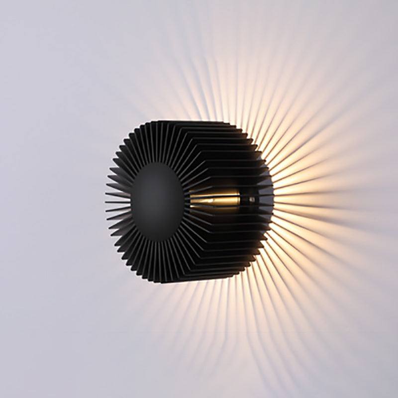 Aluminum Round Sun Flower Wall Lamp