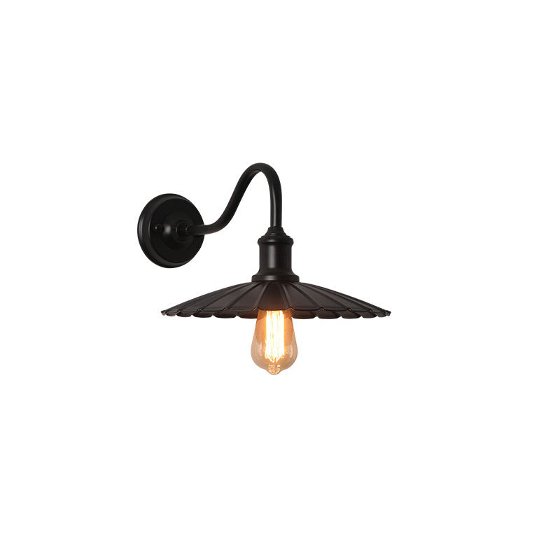 Round Pleated Petal Iron Outdoor Light