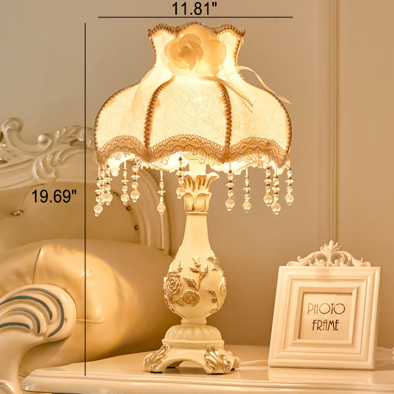 Carving Resin Fabric Alloy Table Lamp