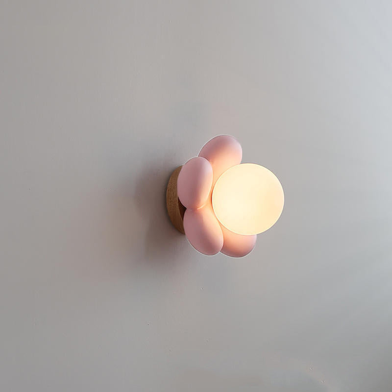 Flower Shaped Ceramic Wood Wall Lamp