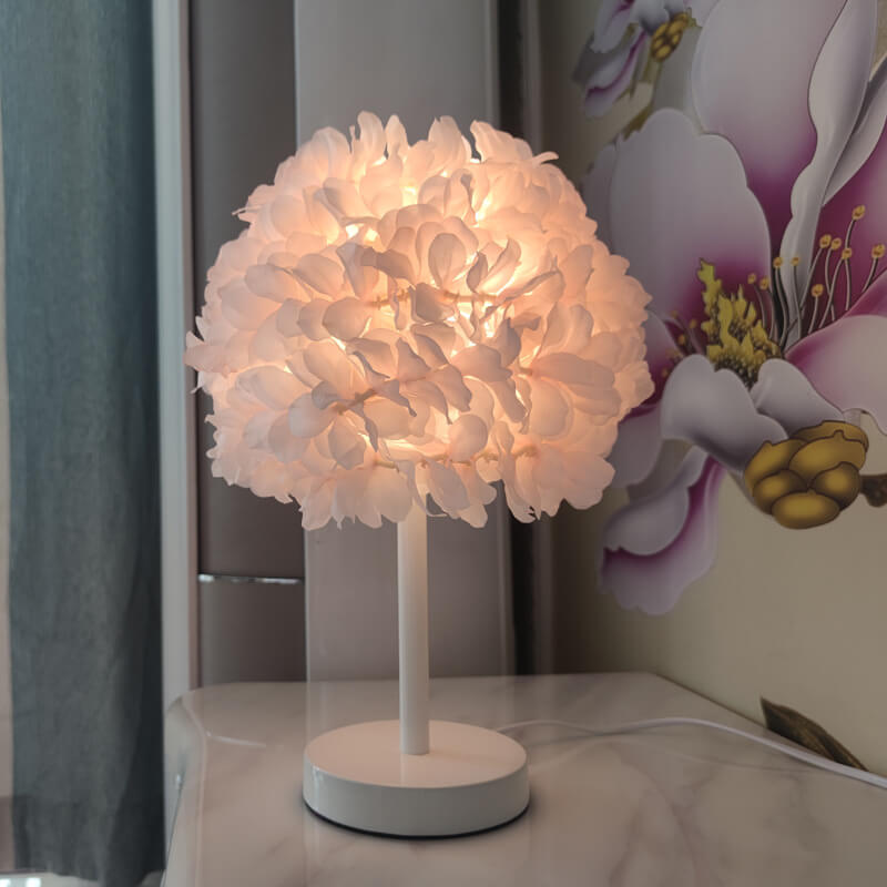 Fabric Flower Ball Table Lamp