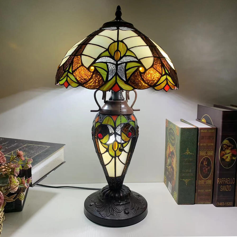 Exquisite Style Stained Glass 3-Light Table Lamp