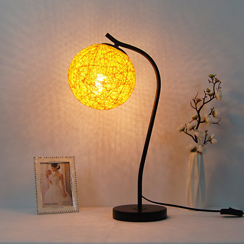 Style Twine Rattan Ball Table Lamp
