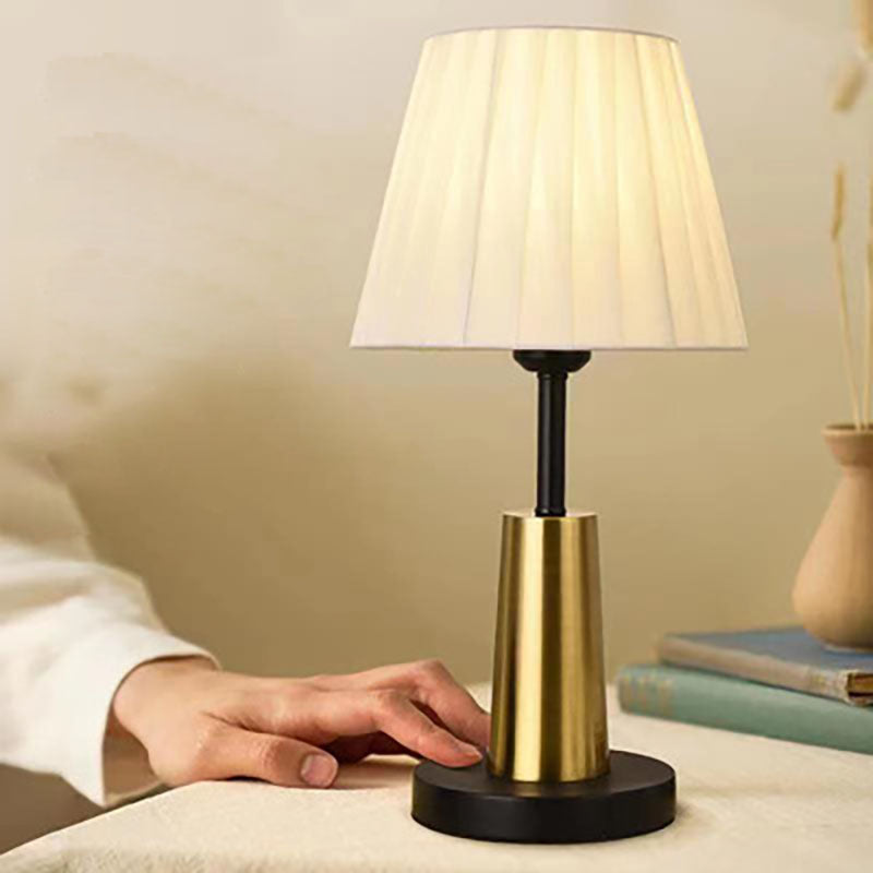 Iron Cloth Table Lamp