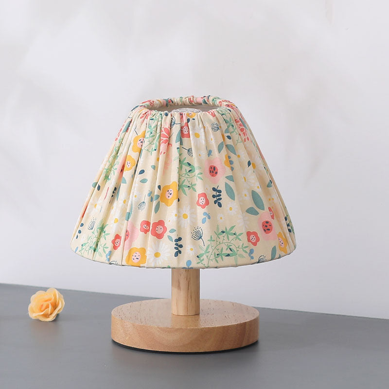 Iron Flower Shape Table Lamp