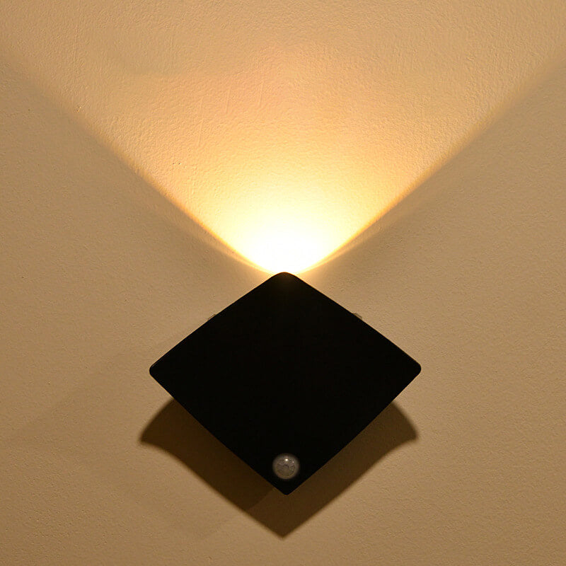 PC Stingray Design Wall Lamp