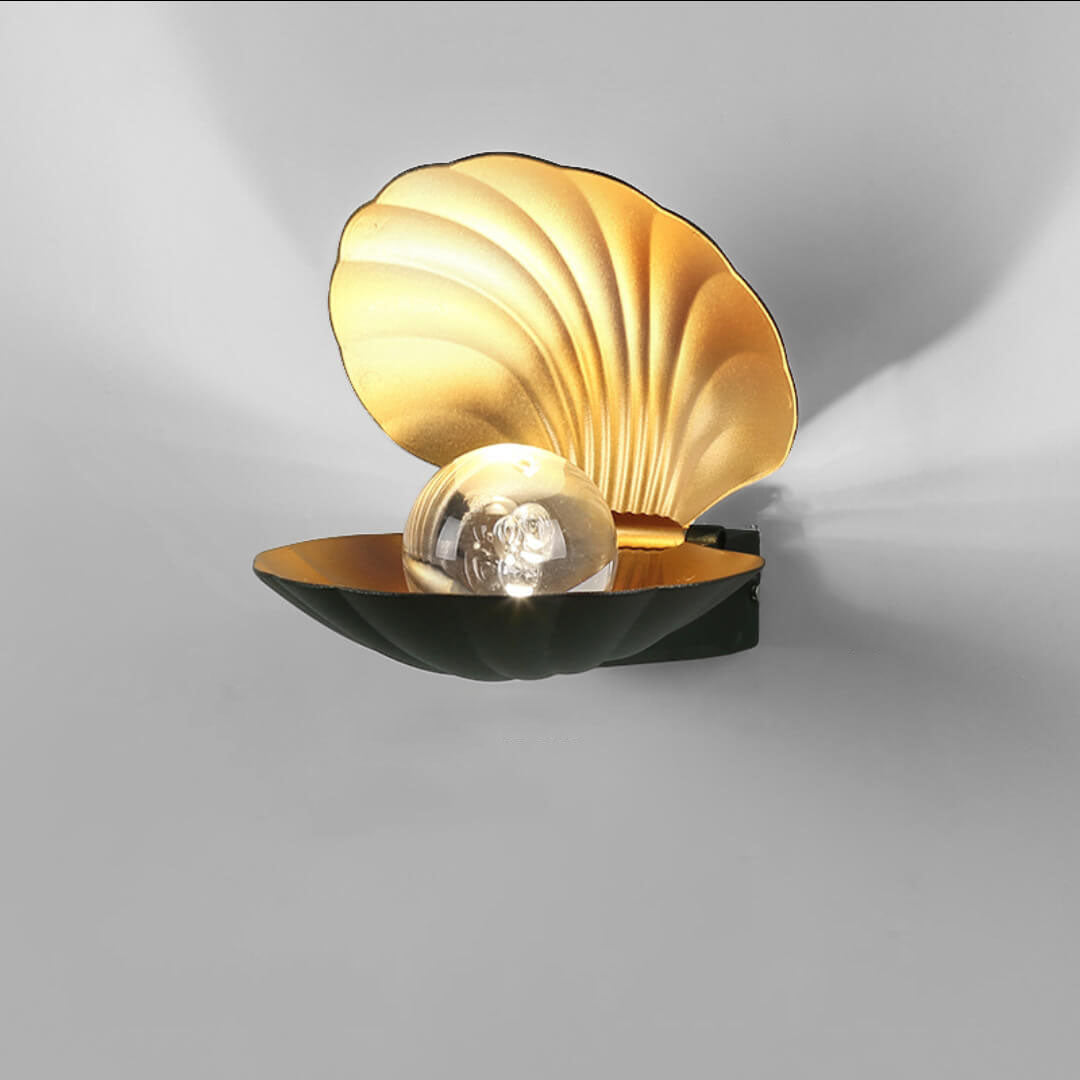Shell Aluminum Outdoor Light