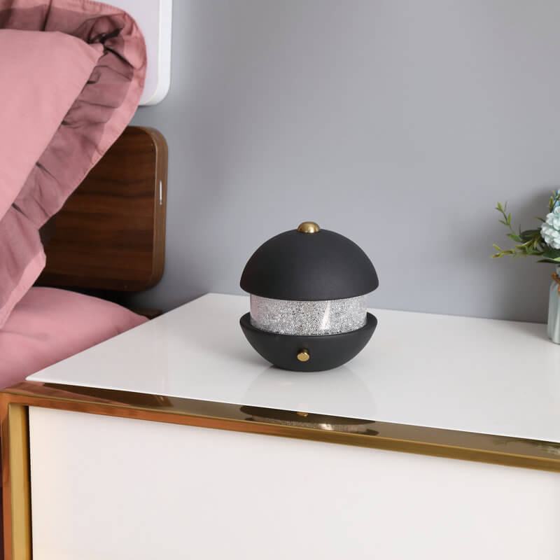 Metal Round Table Lamp