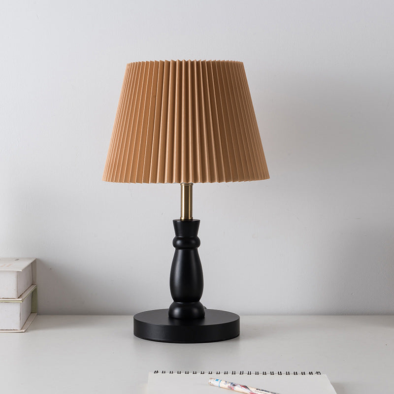 Striped Folding Lampshade Metal Table Lamp