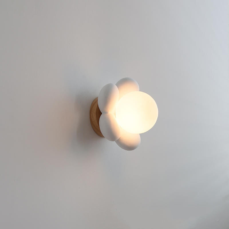 Flower Shaped Ceramic Wood Wall Lamp