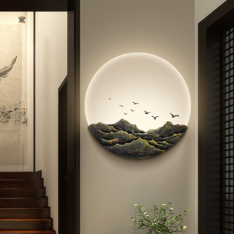 Classical Three-Dimensional Sculpture Resin Wall Lamp