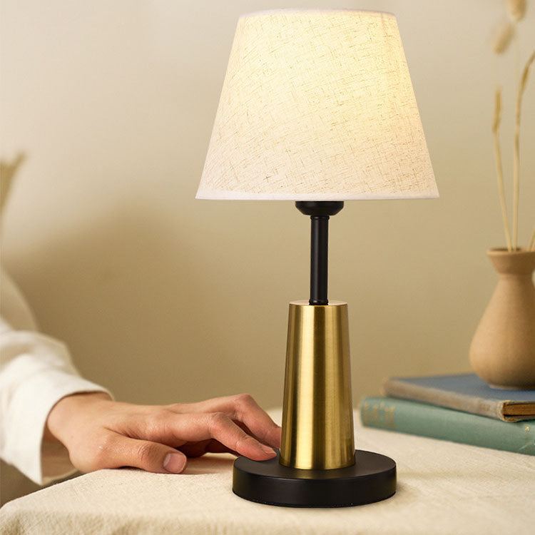 Iron Cloth Table Lamp
