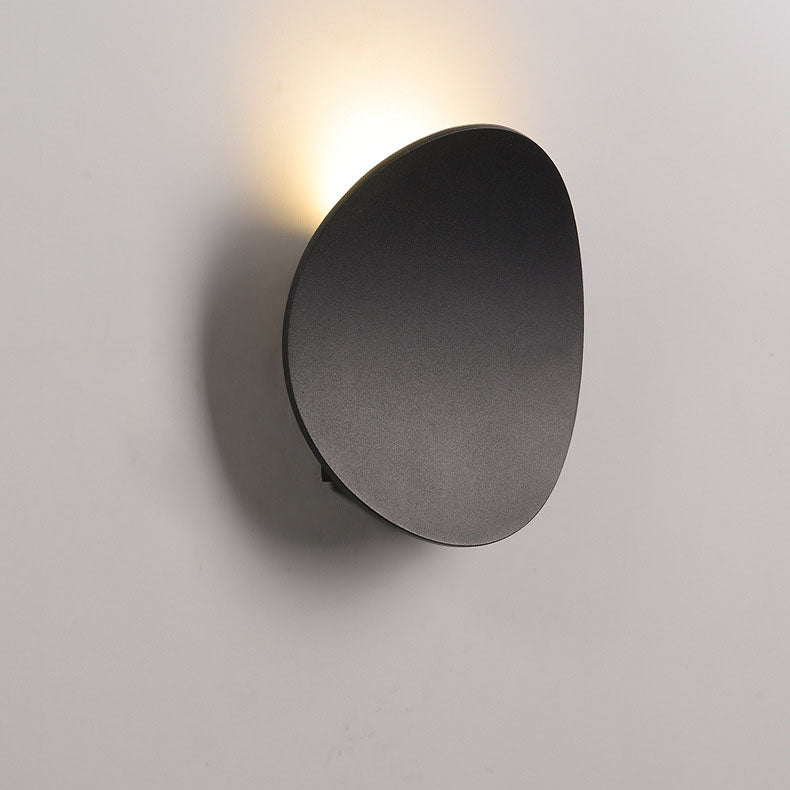 Curved Round Aluminum Wall Lamp