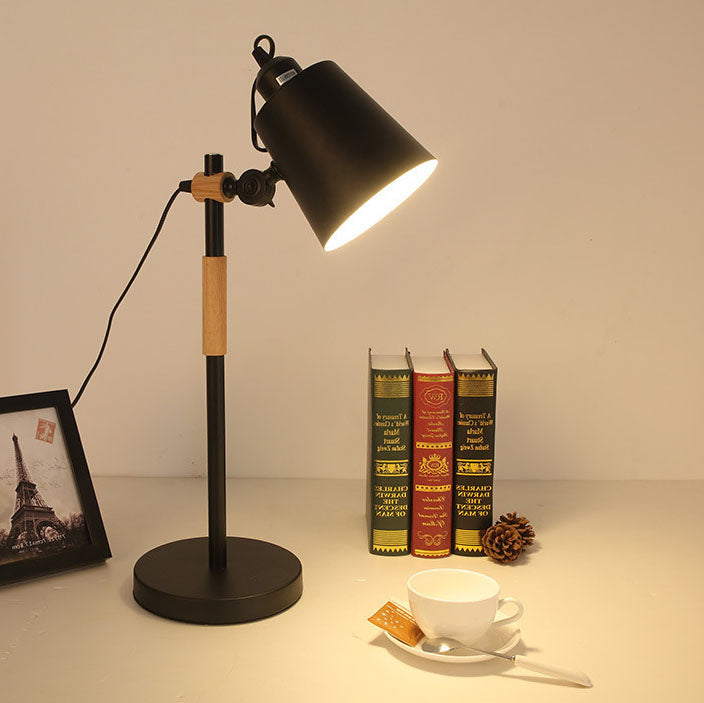Solid Color Wood Hardware Table Lamp
