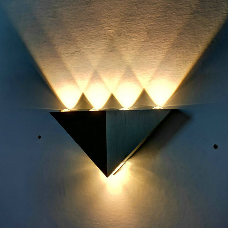 Aluminum Acrylic Stereo Triangle Wall Lamp