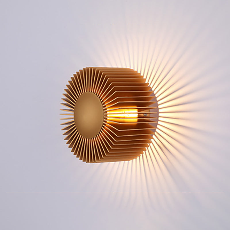 Aluminum Round Sun Flower Wall Lamp