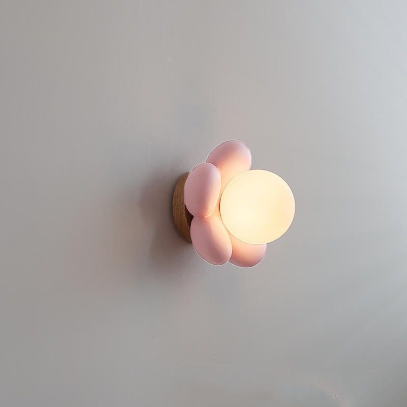Flower Shaped Ceramic Wood Wall Lamp