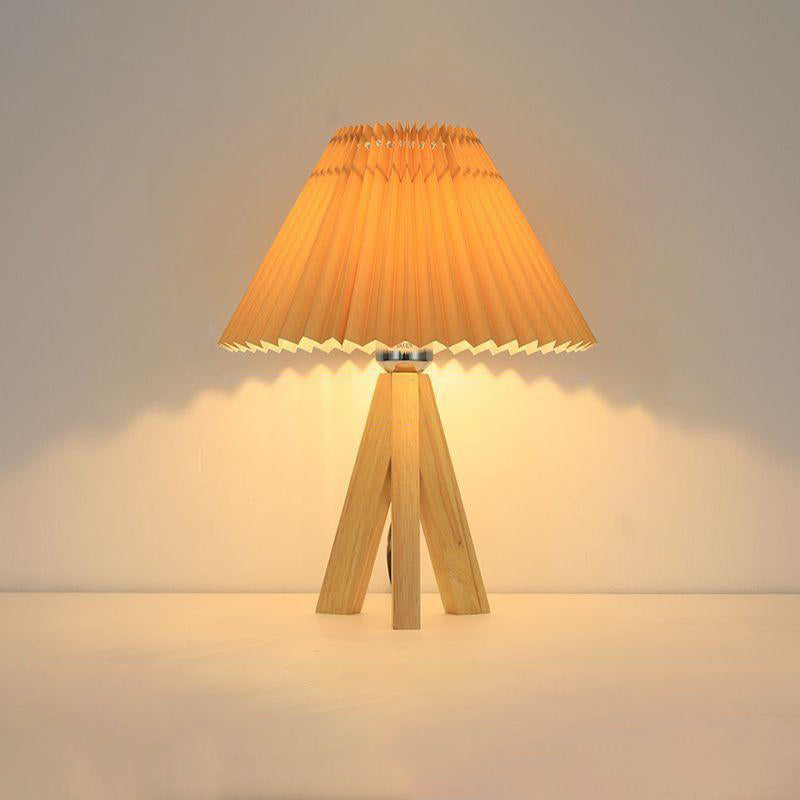 Trapezoid Tripod Pleated Fabric Table Lamp