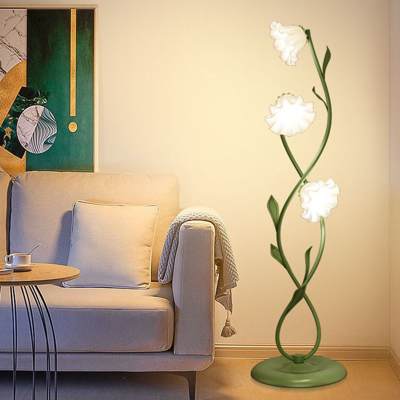 Floral Glass Twist Ring 3-Light Floor Lamp
