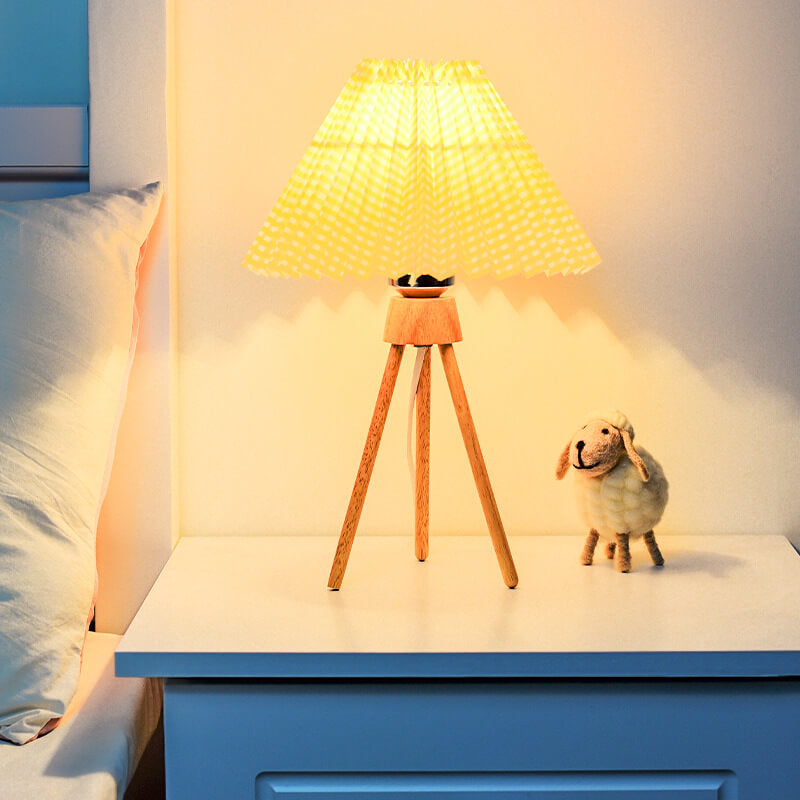 Tripod Pleated Design Umbrella Table Lamp